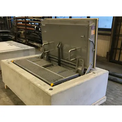 Bodentor mit automatischer &Ouml;ffnung