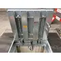 Notausstiege mit manueller &Ouml;ffnung